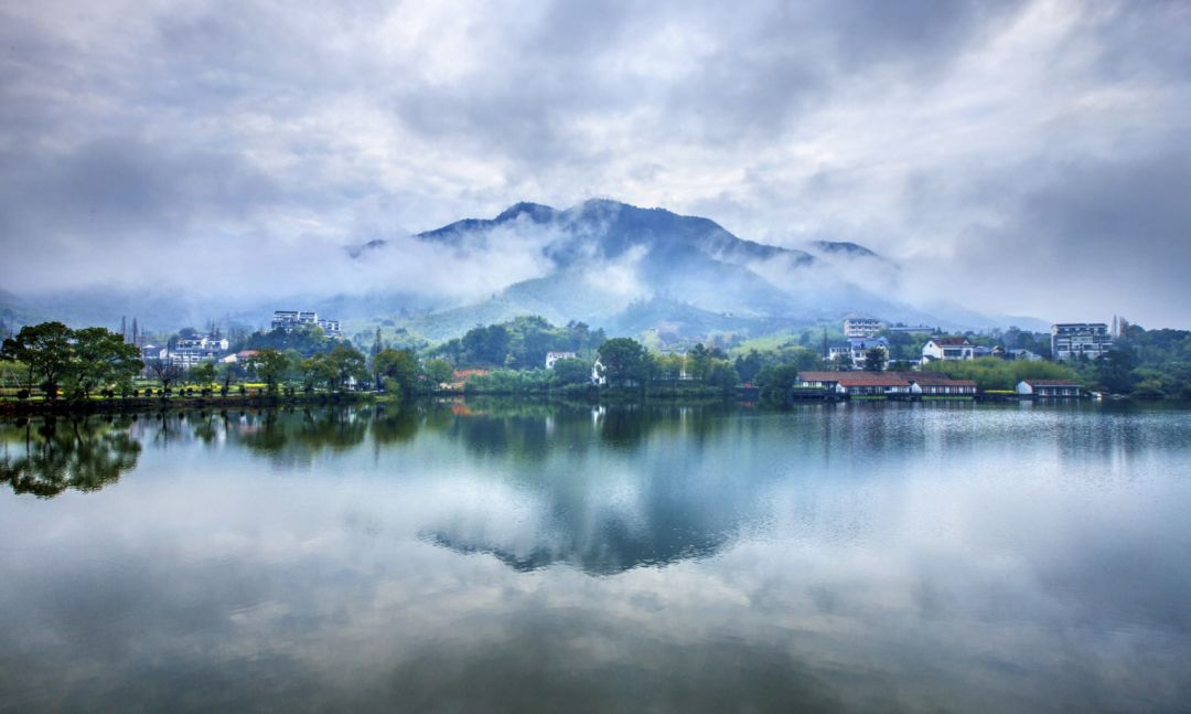 江南水乡韵味浙江,活力四溢播音画卷