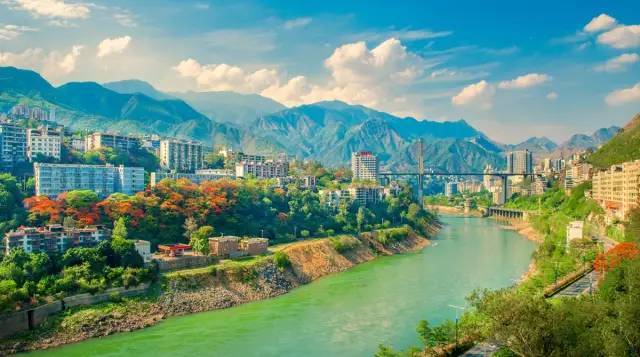 四川，多元文化融合的璀璨明珠